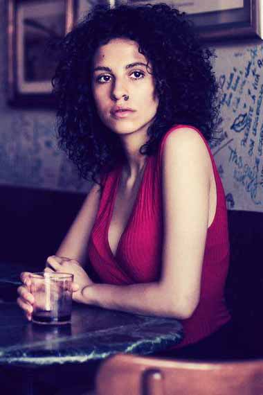 Manar — Model & Hostess in Milano photo 4