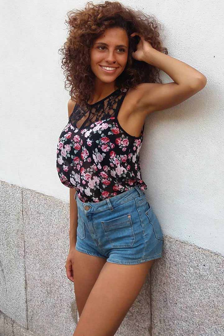 Manar — Model & Hostess in Milano photo 7