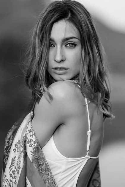 Elisa — Model & Hostess in Milano photo 5