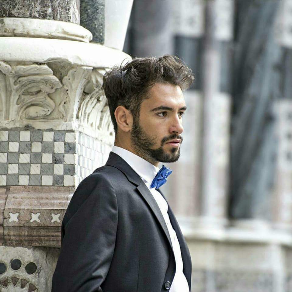 Lorenzo — Model & Host in Milano photo 5