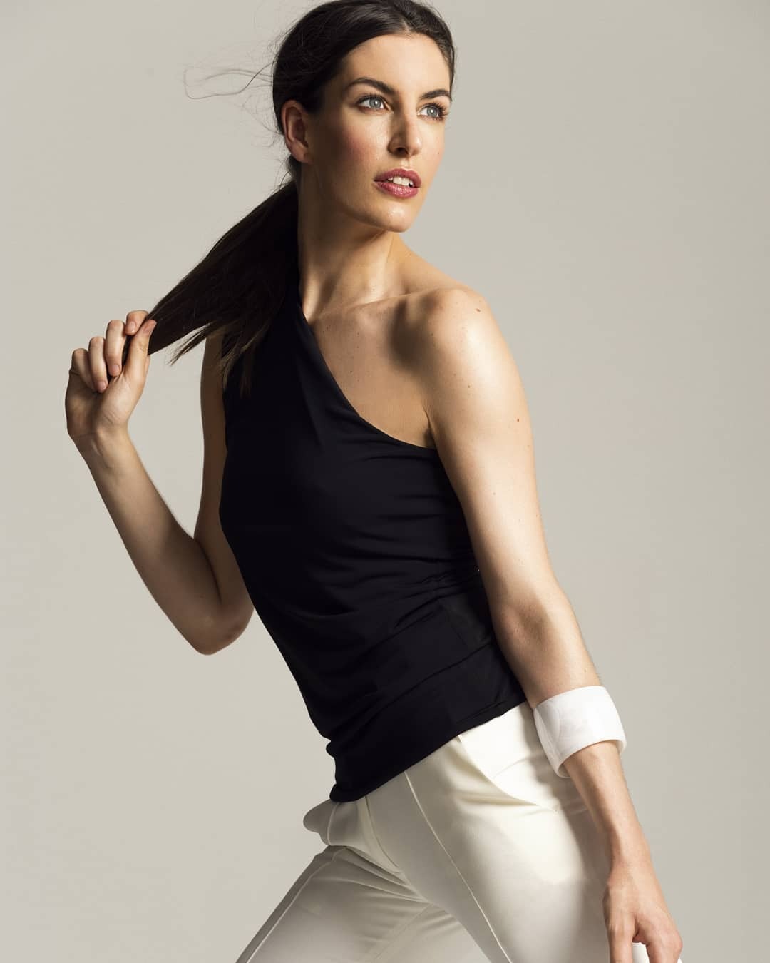 Jair — Model & Hostess in Greater London photo 13