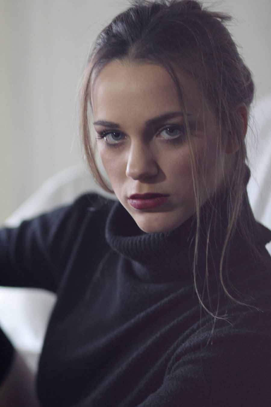 Chiara — Model & Hostess in Genoa photo 3