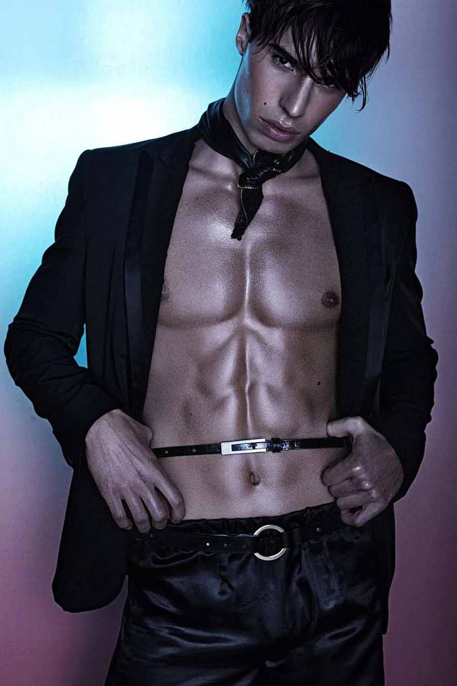 Gregorio — Model & Host in Bologna photo 15