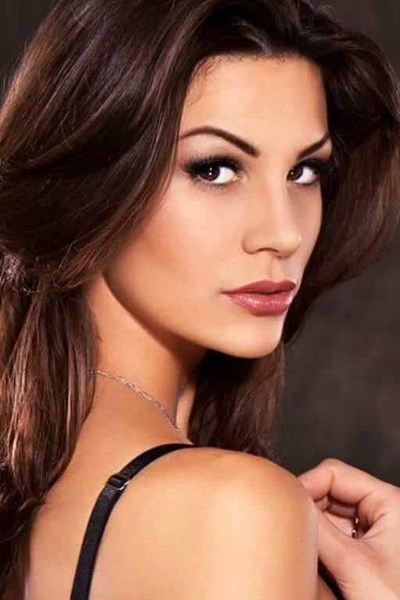 Maria Elena — Model & Hostess in Milano photo 6