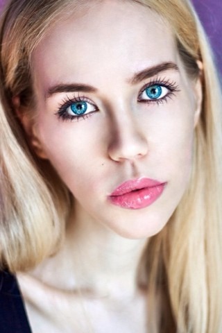 Eva — Model & Hostess in Paris photo 12