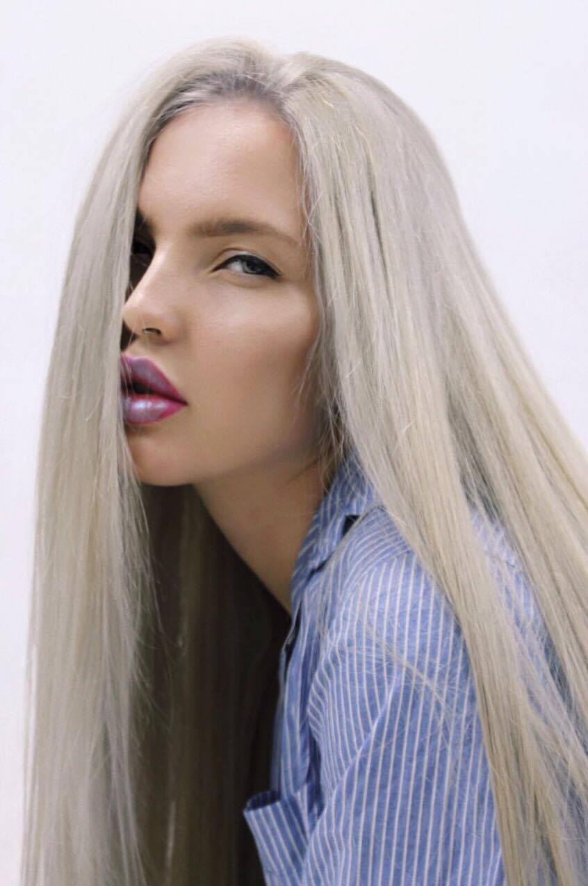 Kristina — Model & Hostess in Paris photo 5