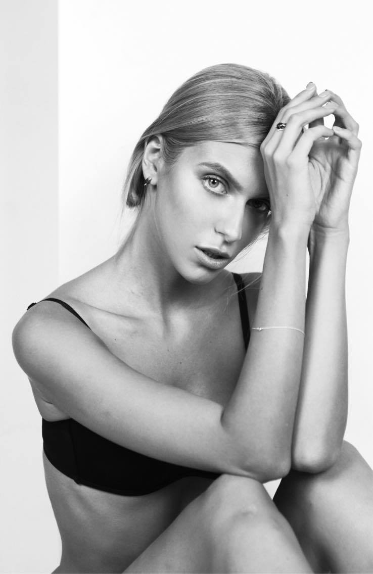 Victoria — Model & Hostess in Wien photo 2