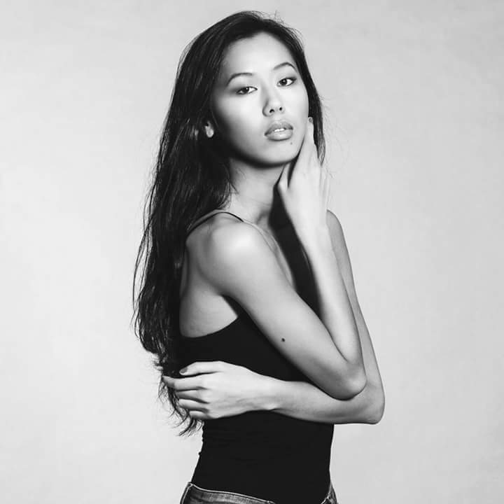 Cecilia — Model & Hostess in Paris photo 7