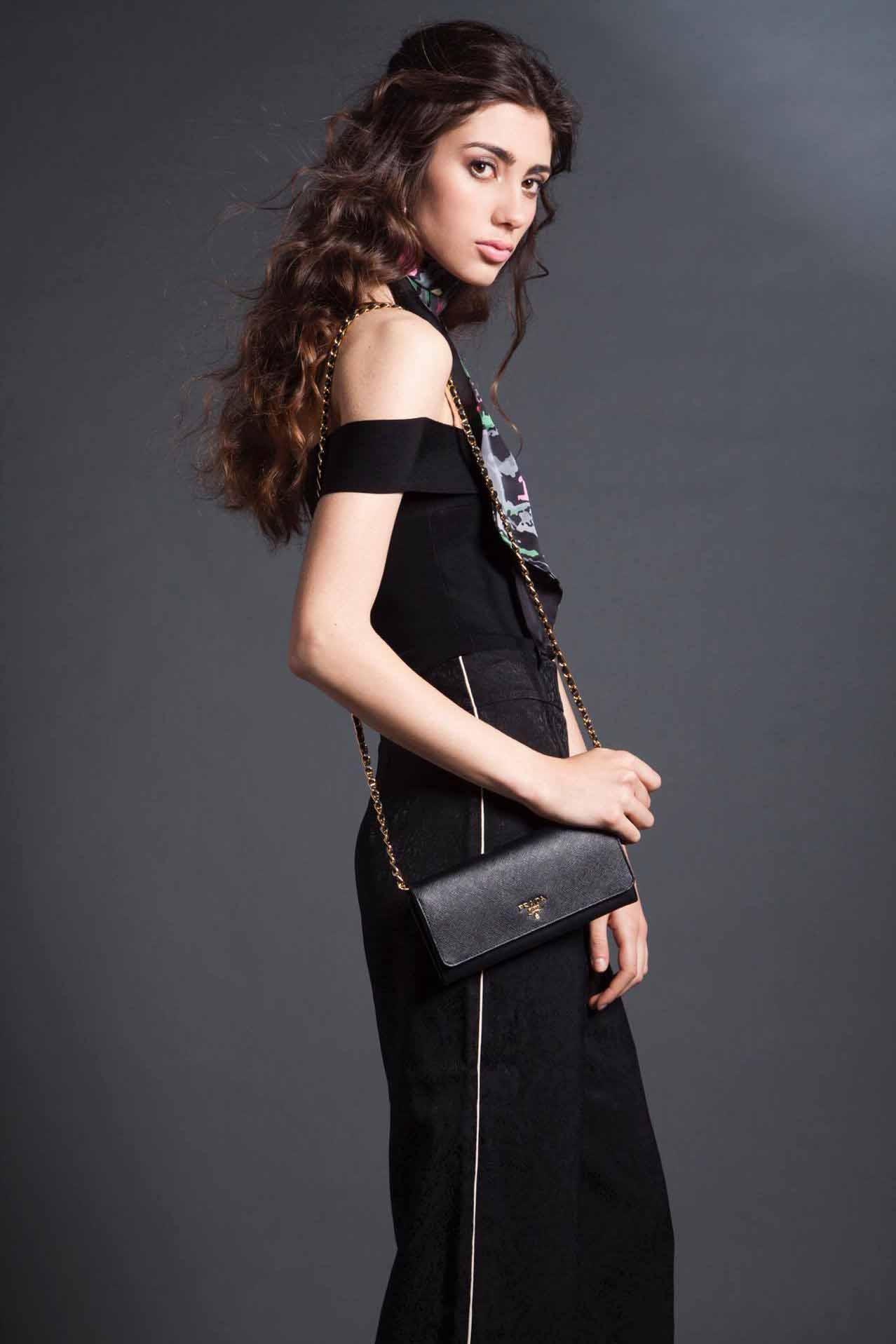 Chiara — Model & Hostess in Milano photo 3