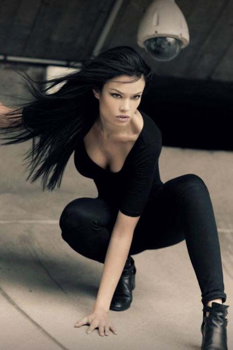 Caroline — Model & Hostess in Paris photo 13