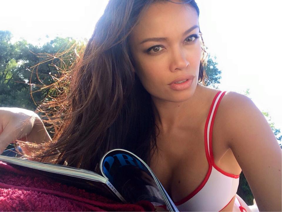 Caroline — Model & Hostess in Paris photo 5