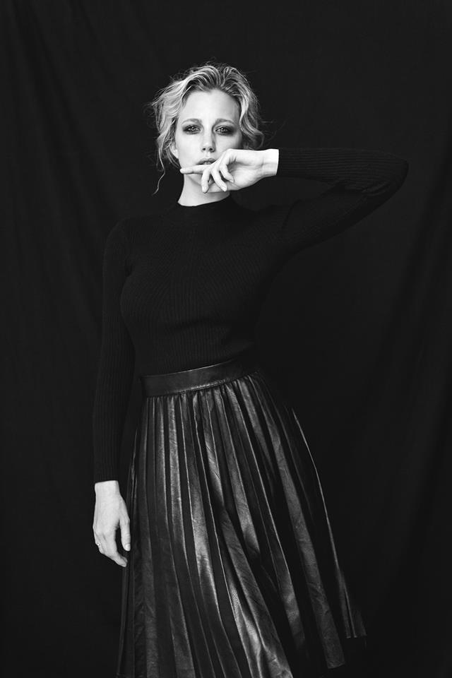 Agathe  — Model & Hostess in Paris photo 15