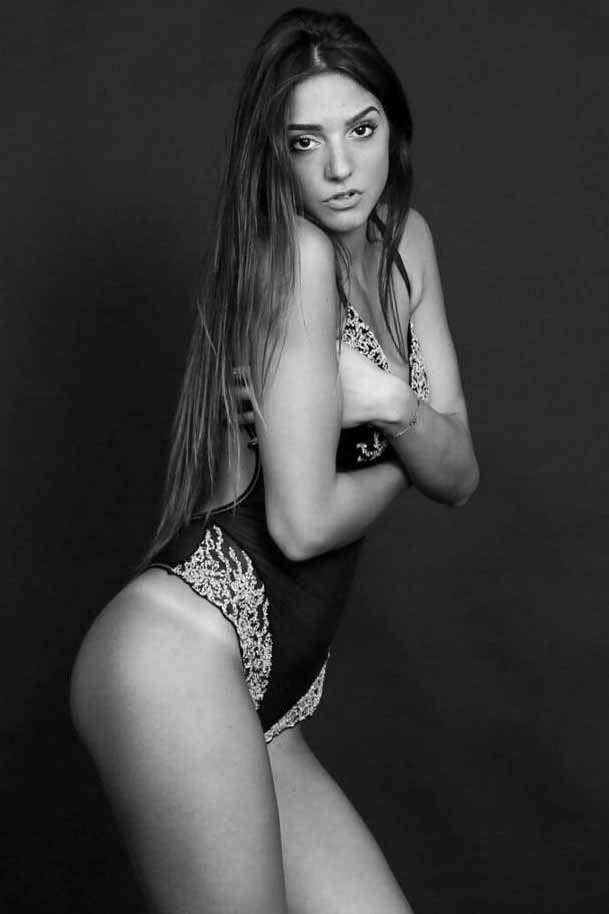 Sara — Model & Hostess in Treviso photo 2