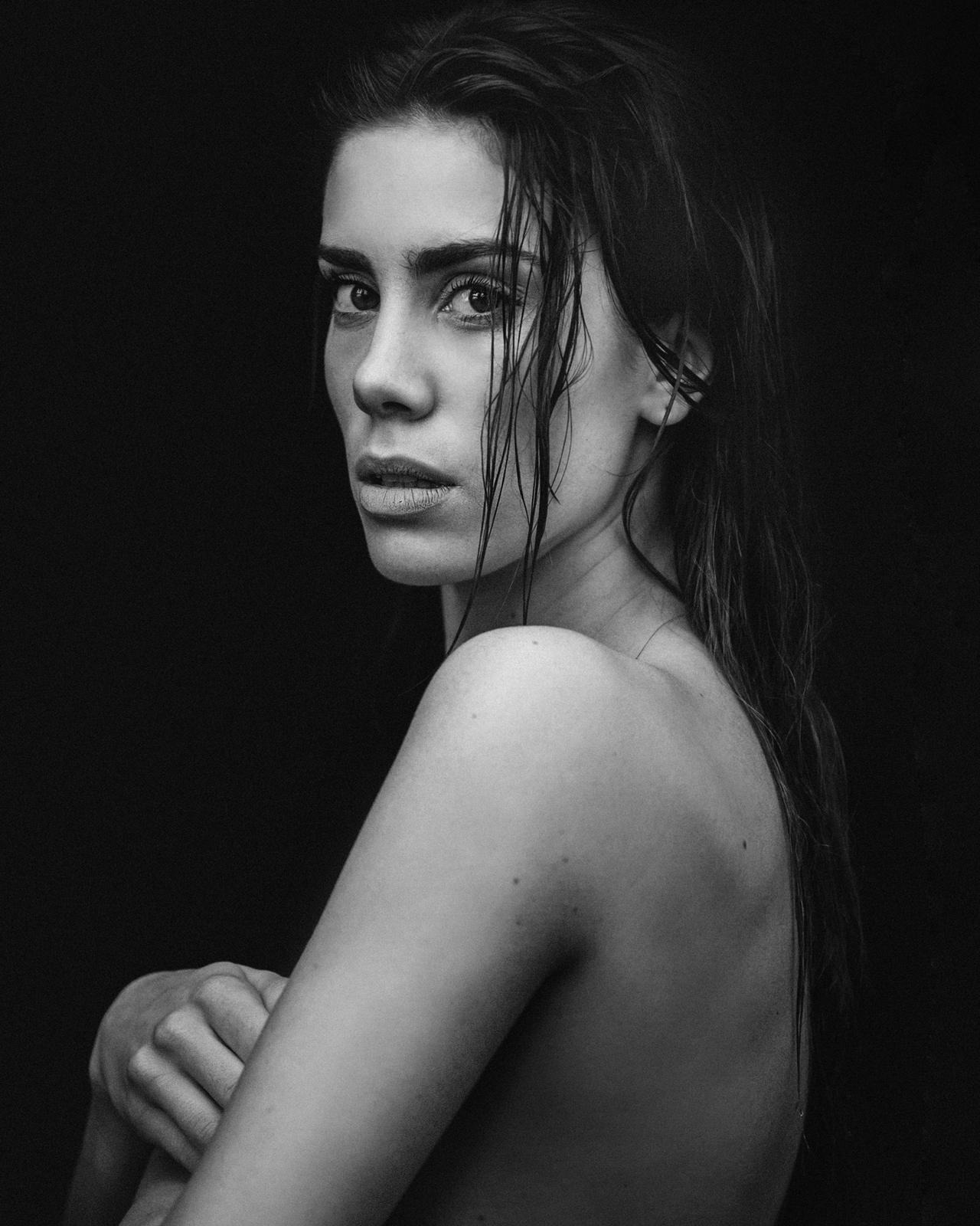 Annalisa — Model & Hostess in Napoli photo 1
