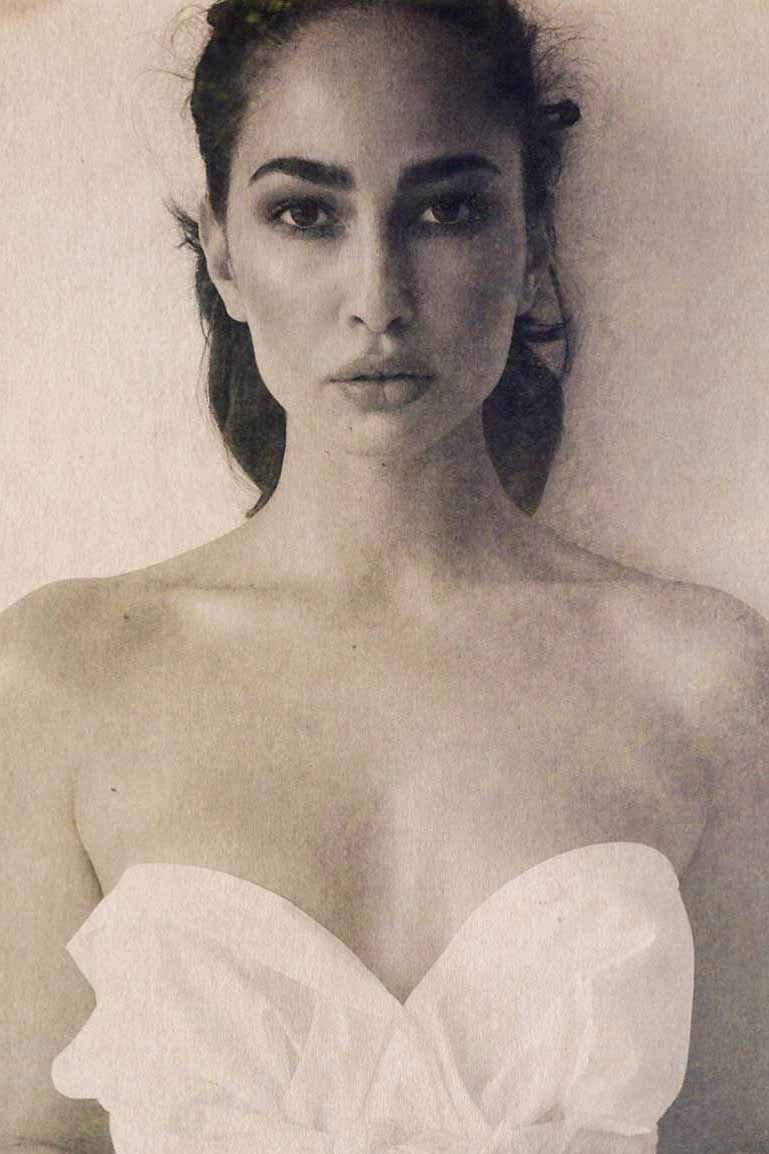 Francesca — Model & Hostess in Salerno photo 1