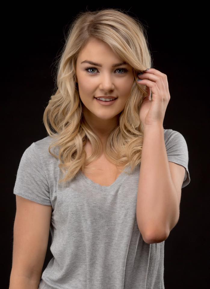 Naomi — Model & Hostess in London photo 34