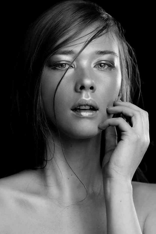 Daryna — Model & Hostess in Bergamo photo 1