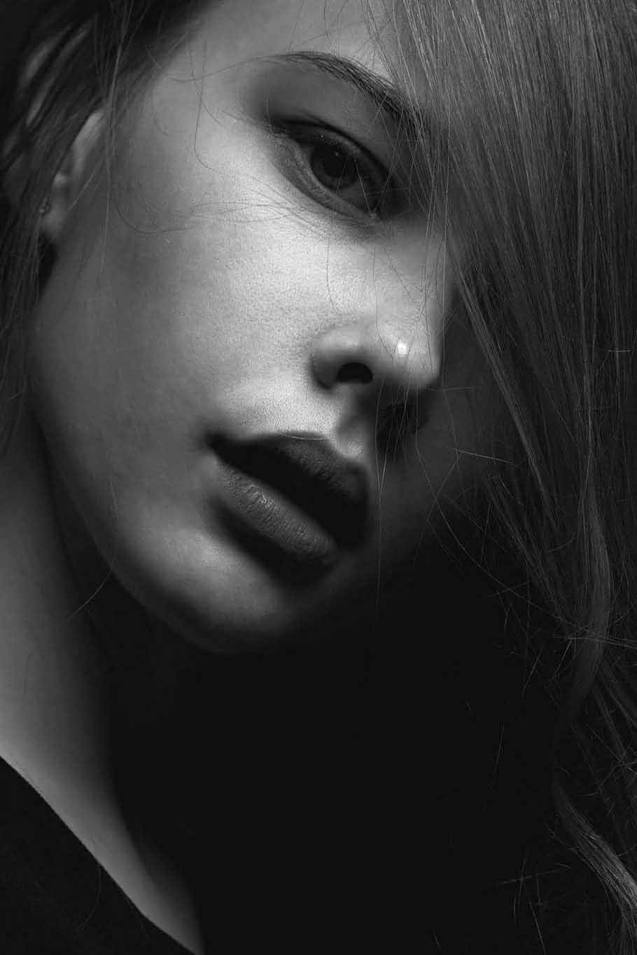 Daryna — Model & Hostess in Bergamo photo 3