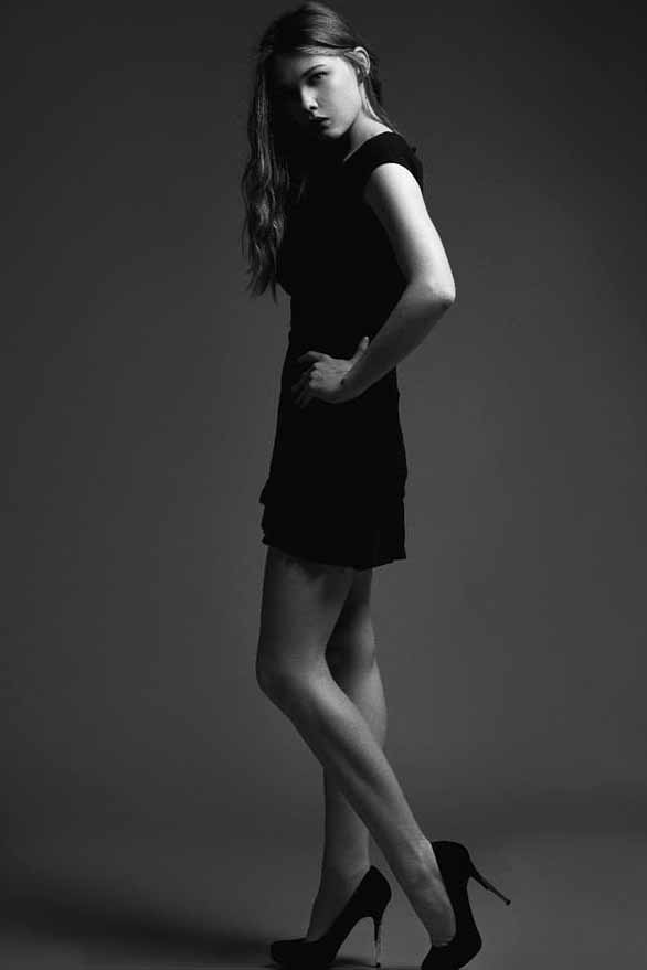 Daryna — Model & Hostess in Bergamo photo 4