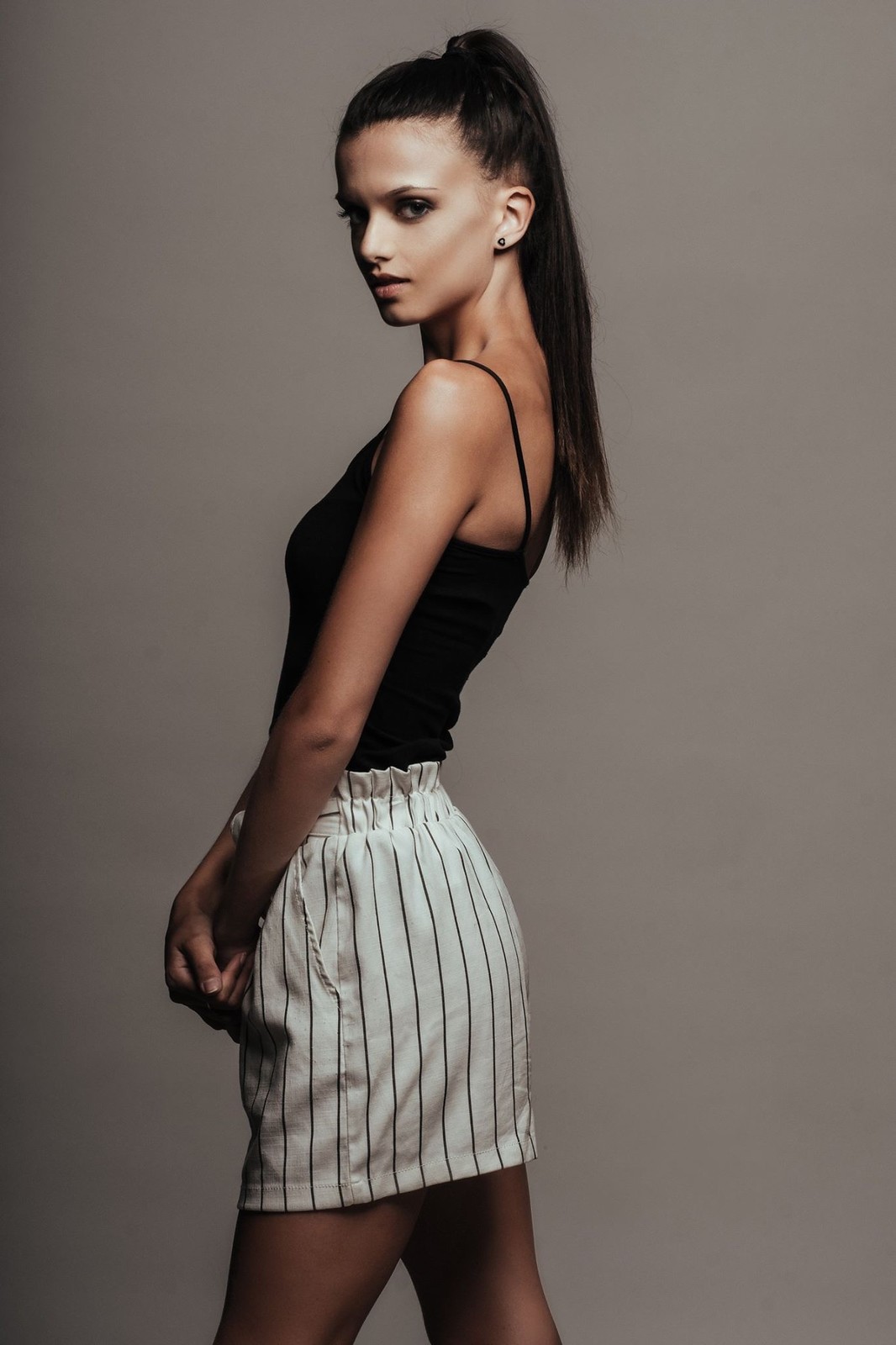 Loane — Model & Hostess in Marseille photo 1