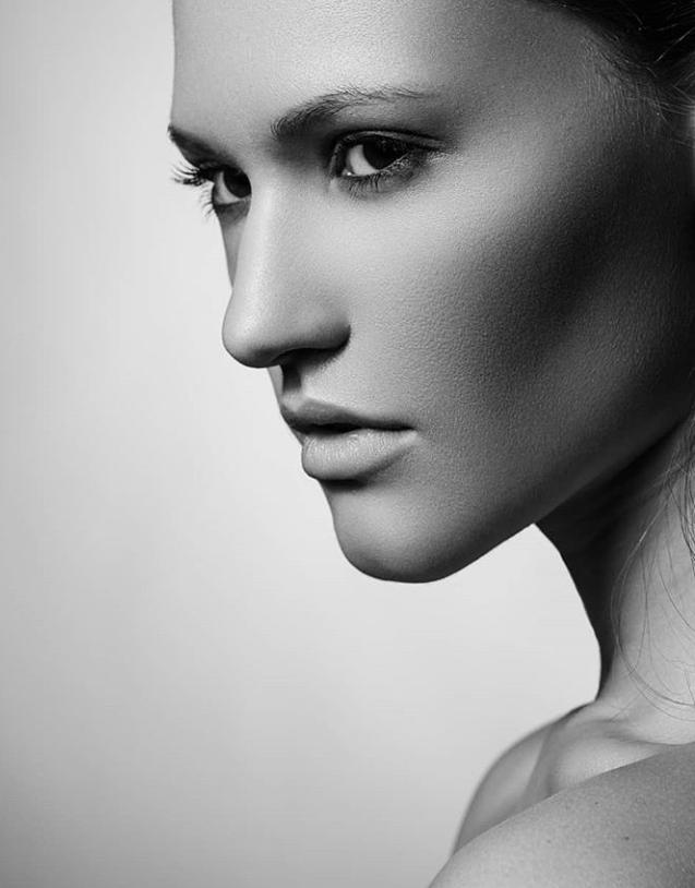 Pauline — Model & Hostess in Lyon (provisoire) photo 3