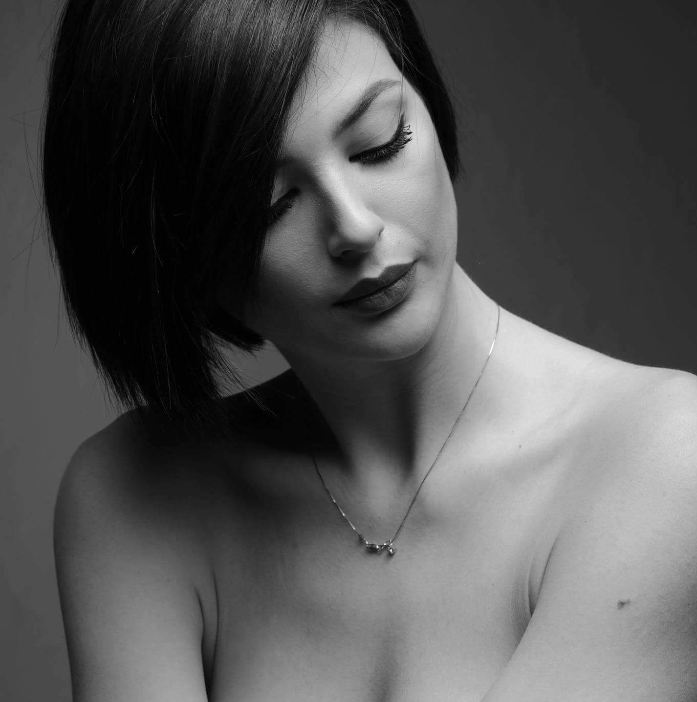 Michela — Model & Hostess in Milano photo 2