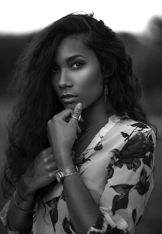 Sarah — Model & Hostess in Nantes photo 5
