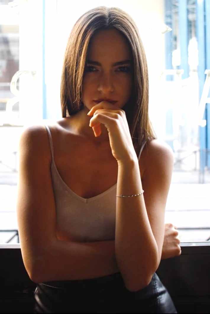 Giulia — Model & Hostess in Roma photo 12