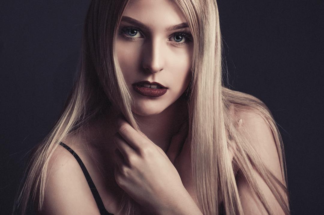 Lea Maria — Model & Hostess in D&uuml;sseldorf photo 1