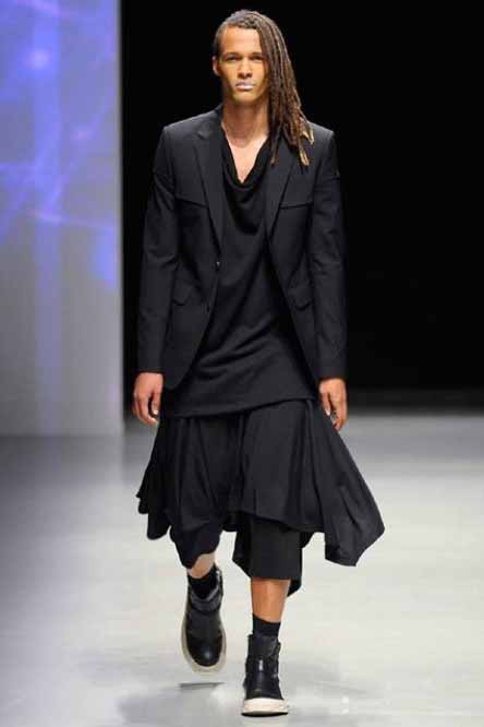 Kevin — Model & Host in Milano photo 4