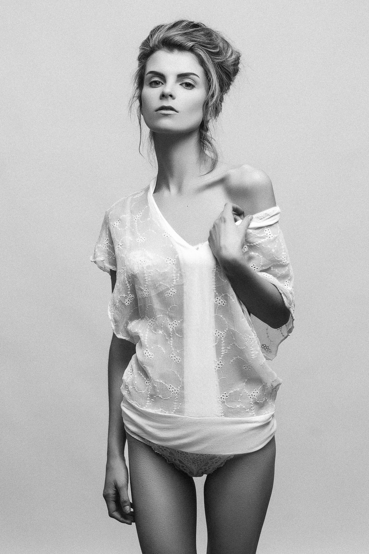 Marie — Model & Hostess in Paris photo 16