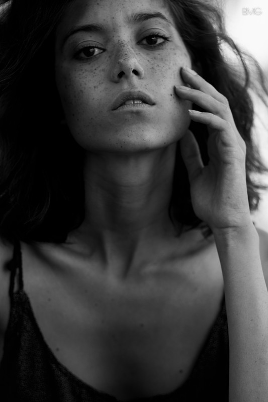 Joelle — Model & Hostess in Paris photo 5