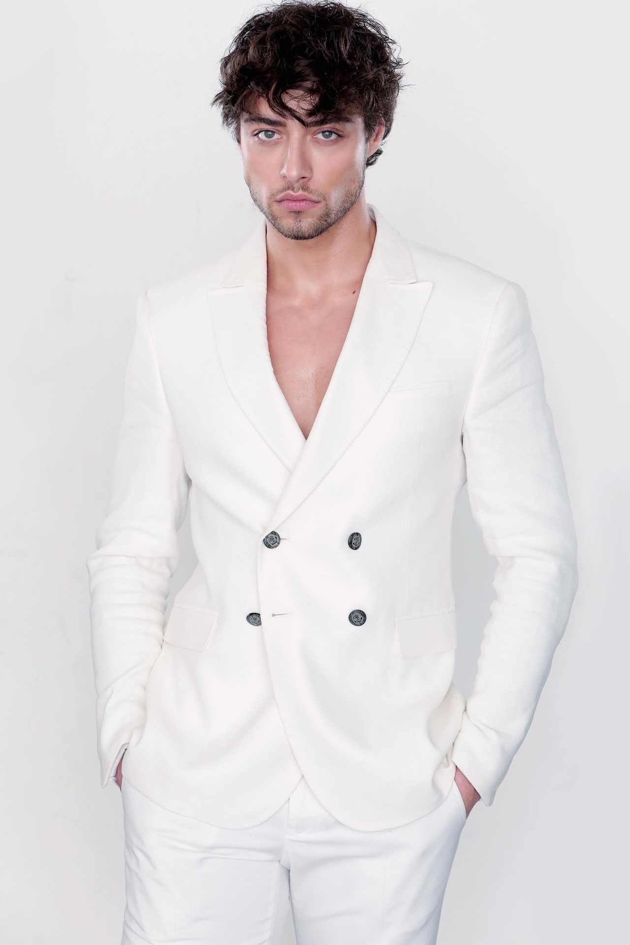 Matteo — Model & Host in Milano photo 11