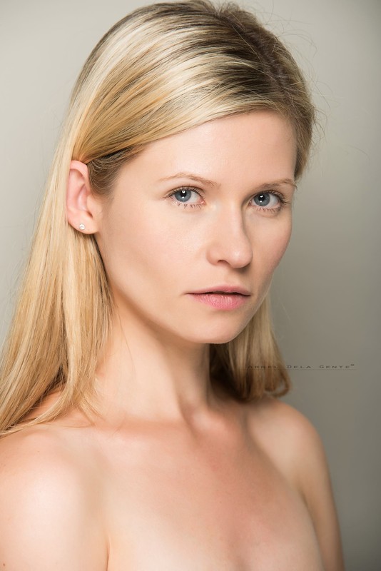 Elena — Model & Hostess in Paris photo 4