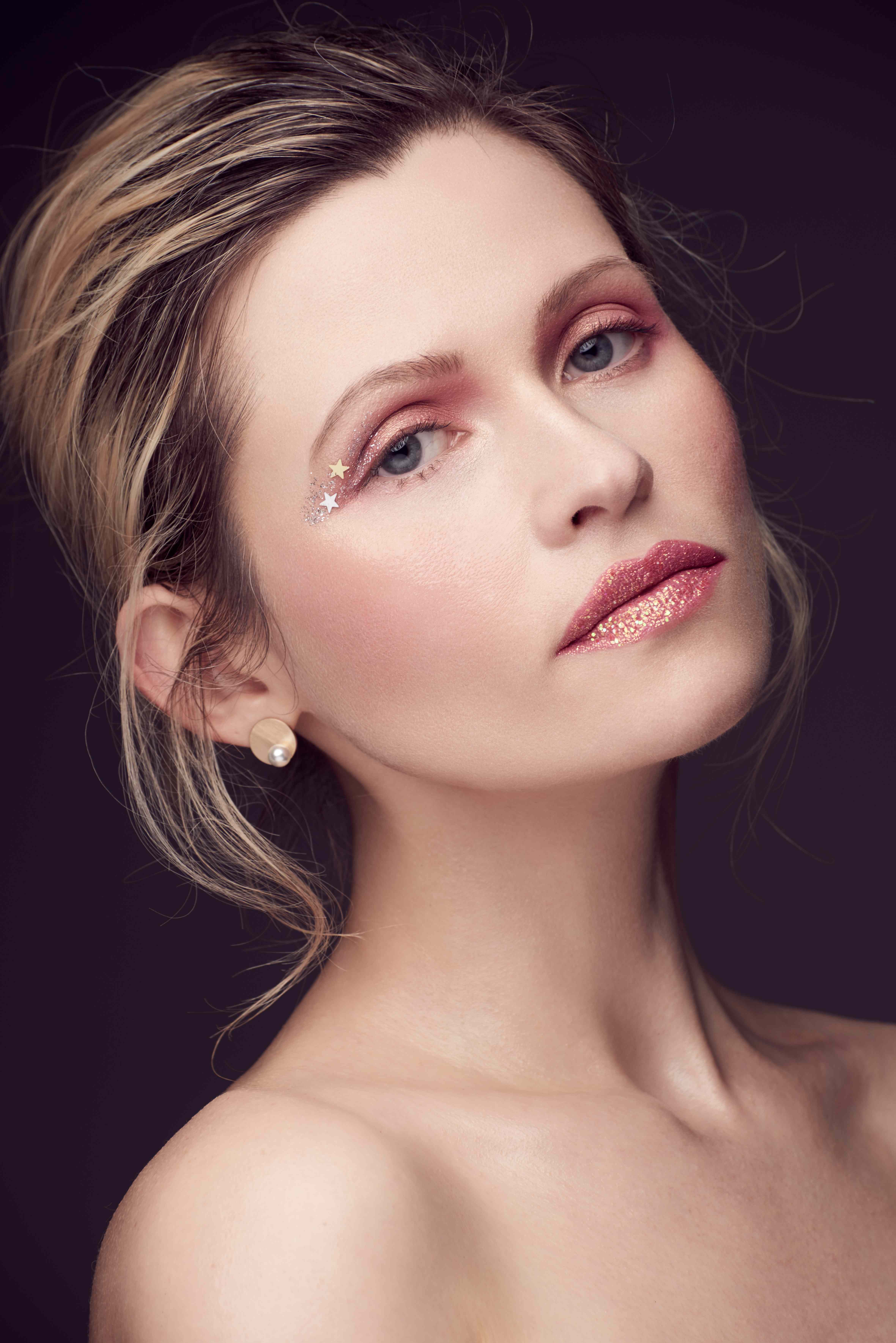 Elena — Model & Hostess in Paris photo 14