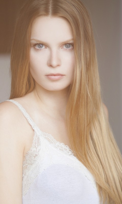 Agnieszka — Model & Hostess in Paris photo 9