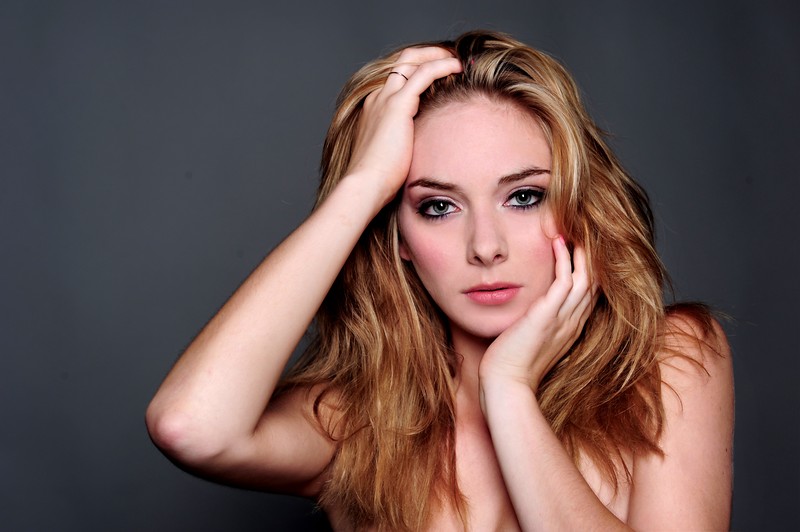 Coreen — Model & Hostess in Paris photo 1