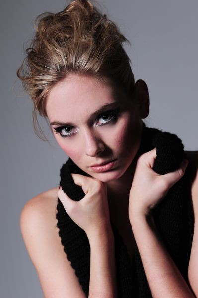 Coreen — Model & Hostess in Paris photo 6