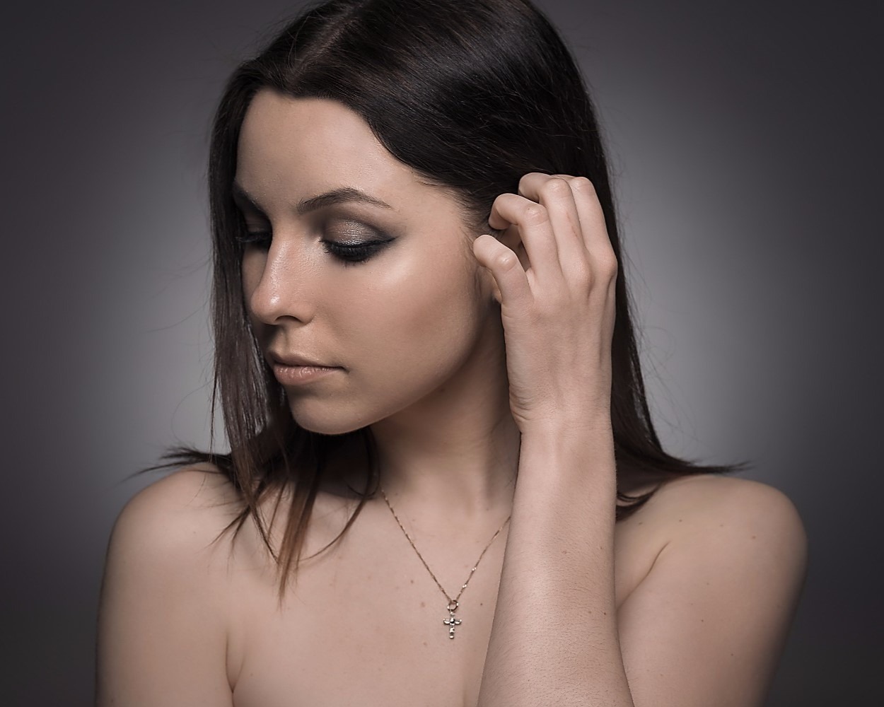 Yuliya — Model & Hostess in Tn photo 5