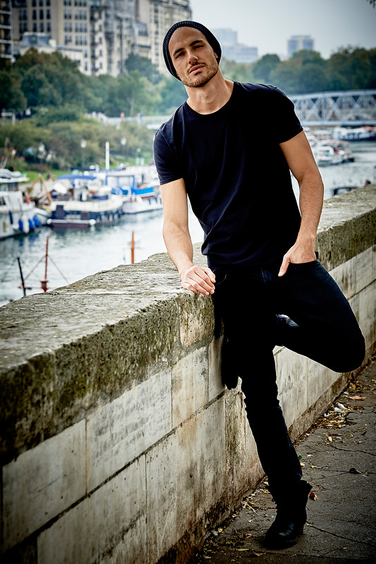 Romain — Model & Host in Marseille photo 2