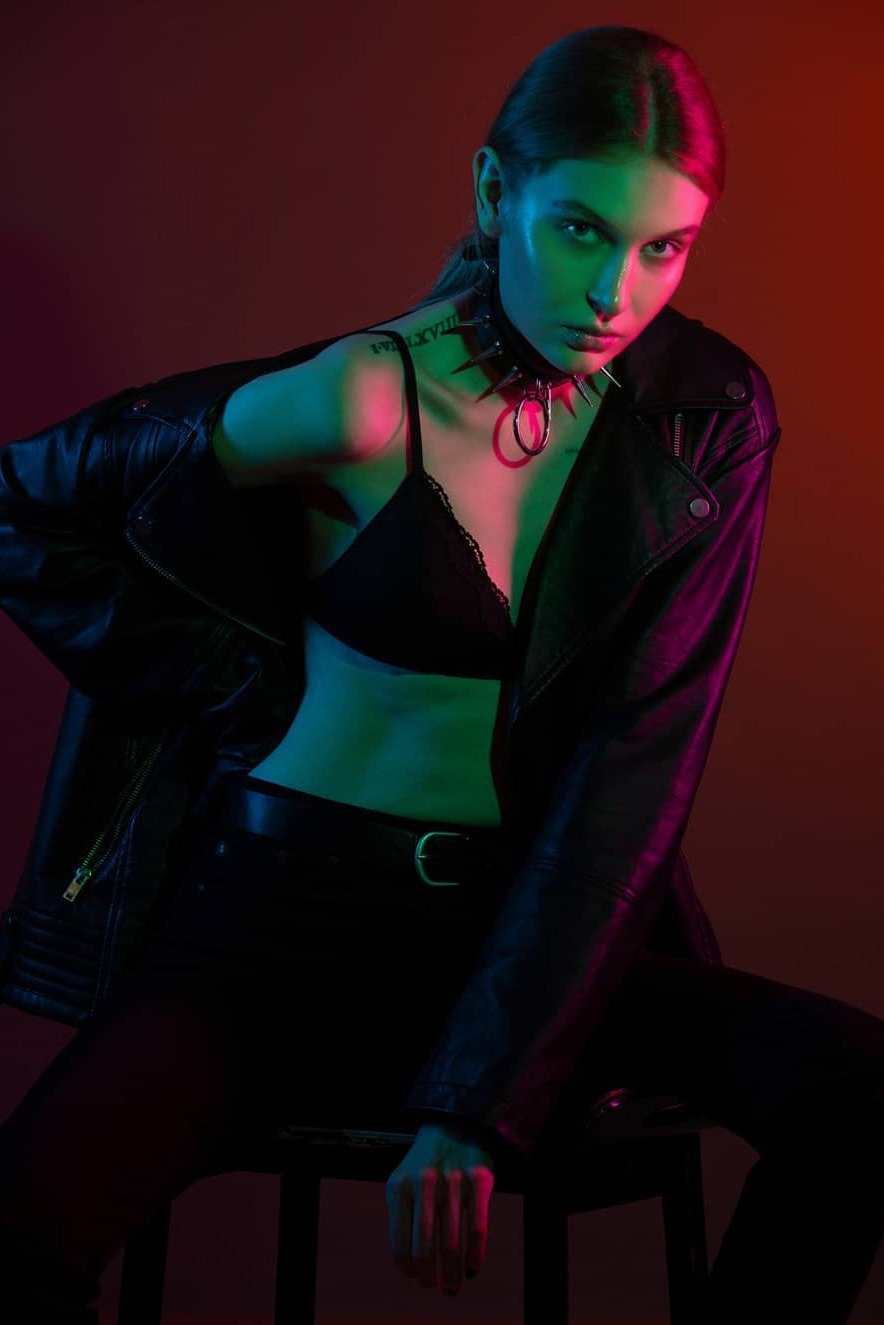 Paula — Model & Hostess in Milano photo 1