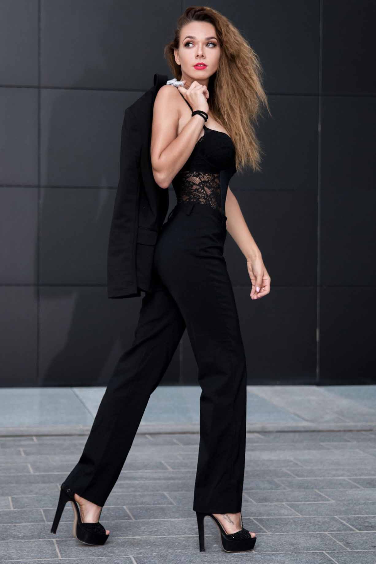 Anna — Model & Hostess in Milano photo 2