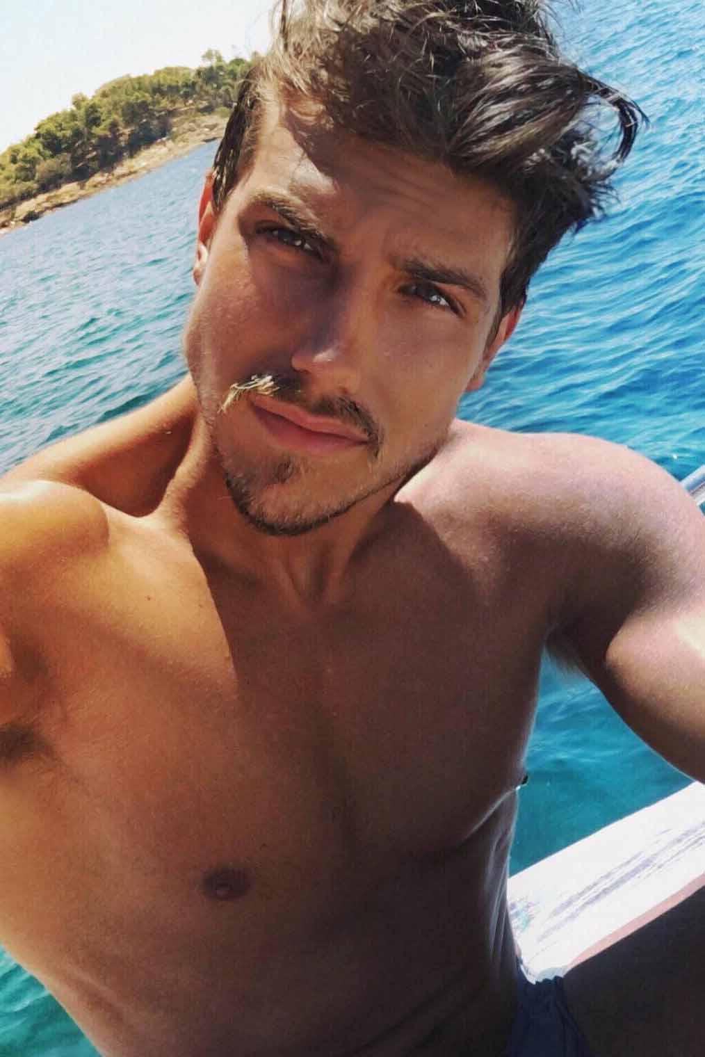 Daniele — Model & Host in Verona photo 8