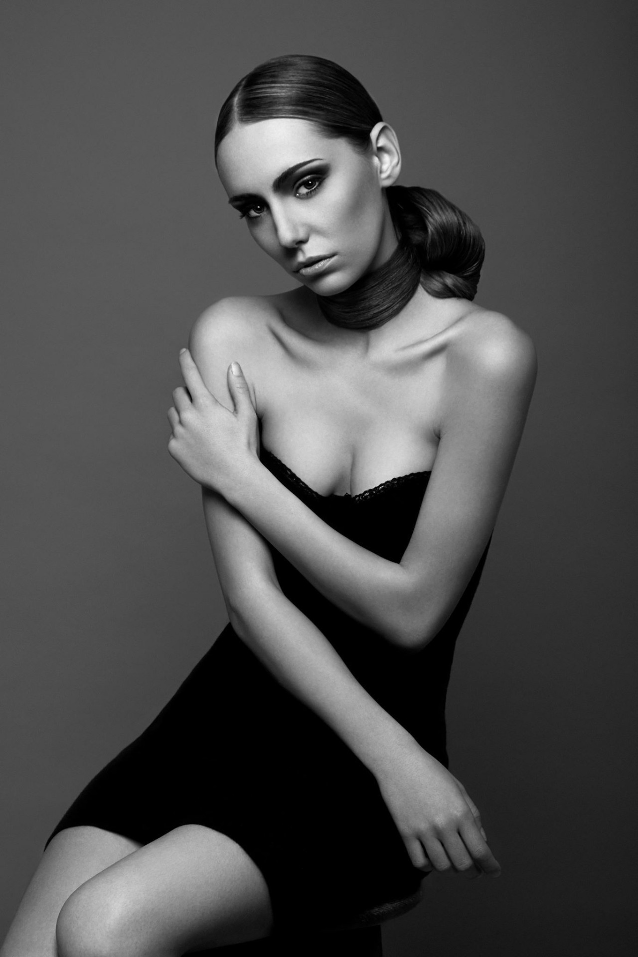 Jovana — Model & Hostess in Milano photo 2