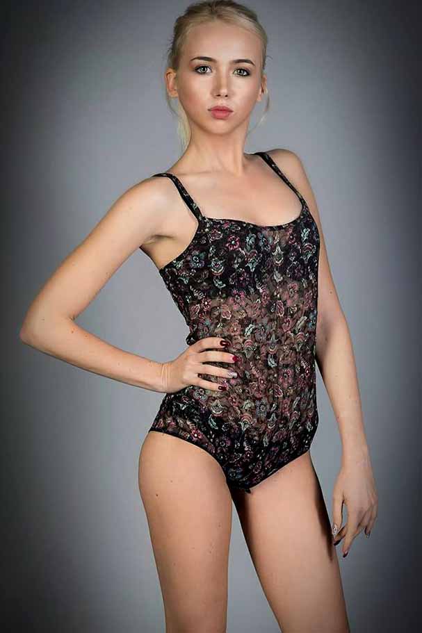 BARBARA — Model in Torino | Eye On Model
