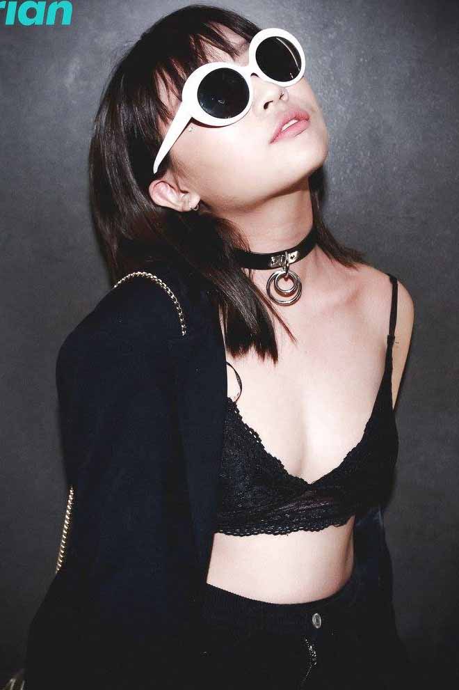 Jie Xin — Model & Hostess in Milano photo 5