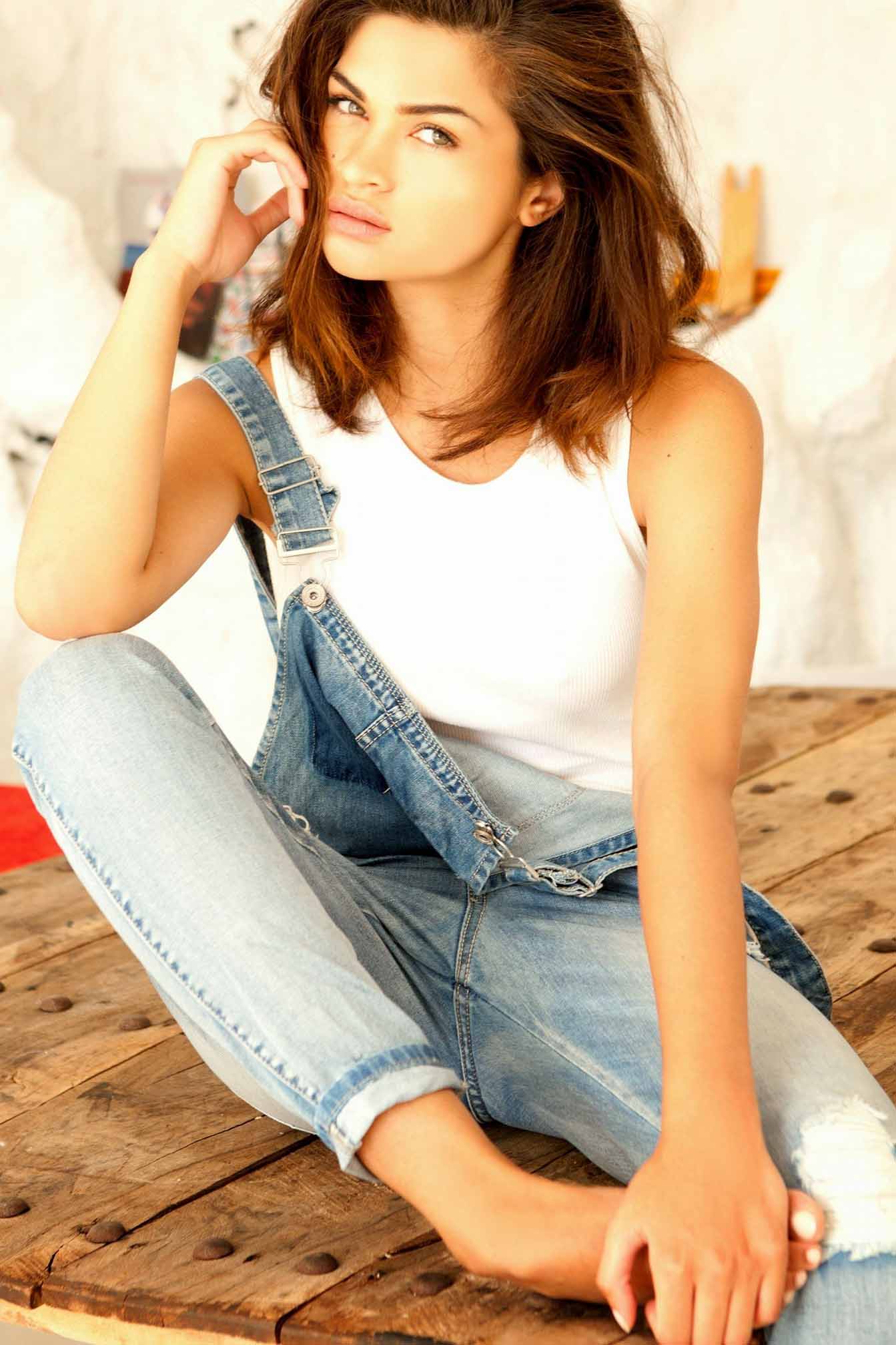 Suzy-logia — Model & Hostess in Paris photo 18