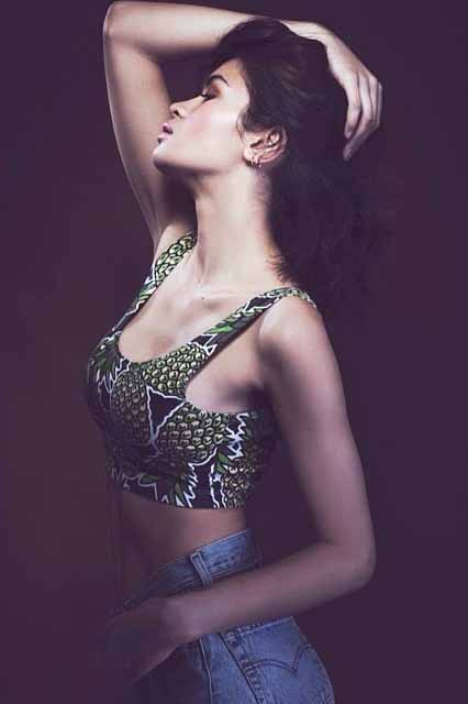 Suzy-logia — Model & Hostess in Paris photo 7
