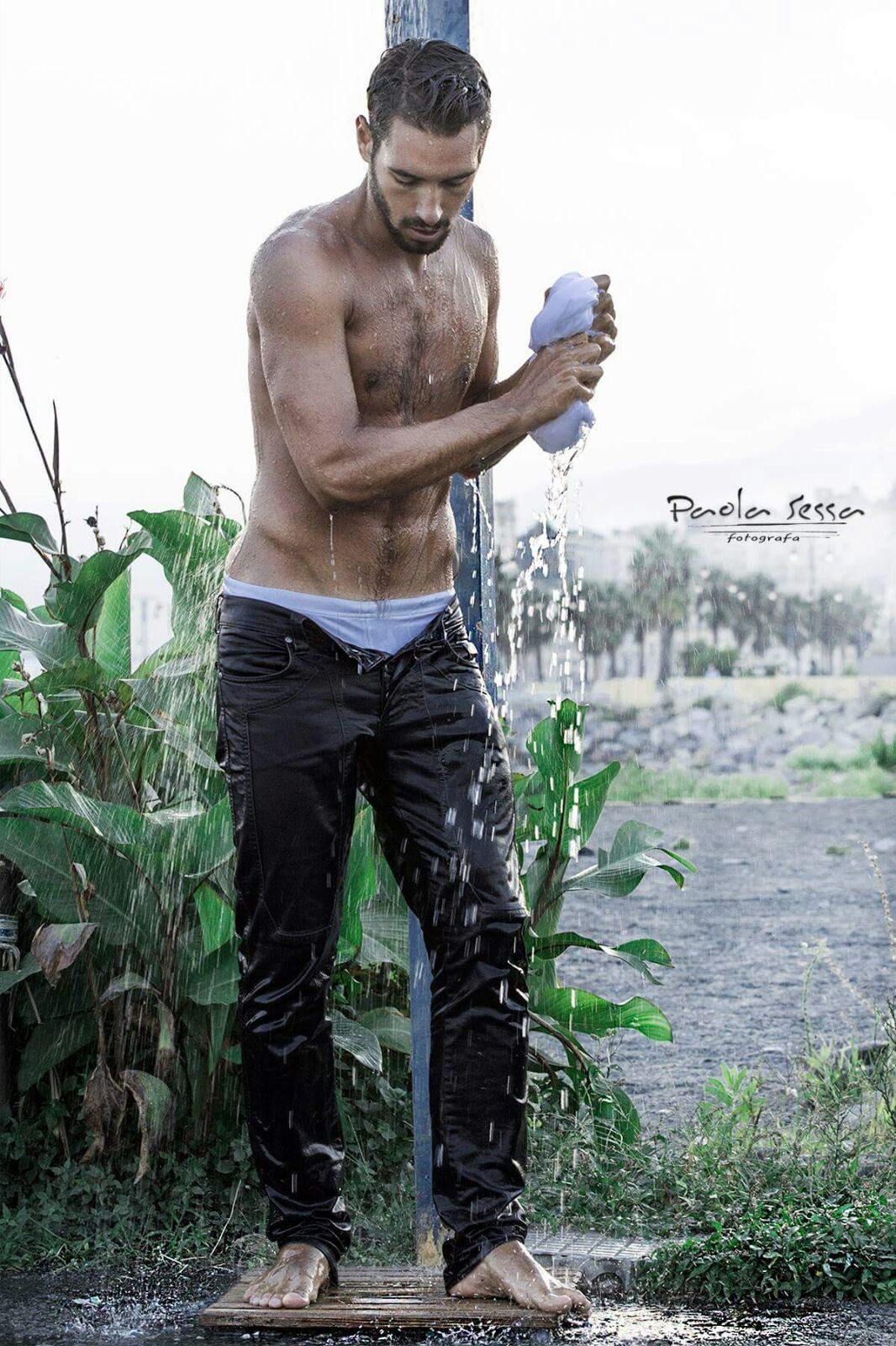 Lorenzo — Model & Host in Genova photo 3