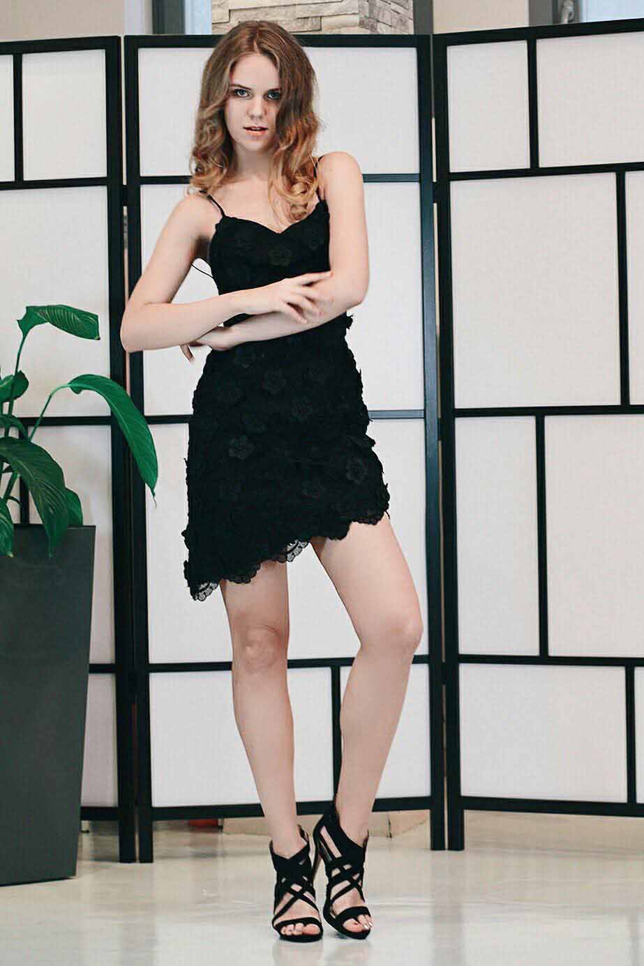 Valeria — Model & Hostess in Milano photo 10